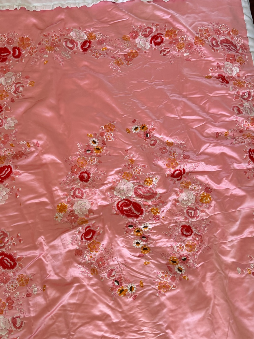 Authentic Japanese Silk-Satin Handmade Floral Embroidery cotton ruffle comforter